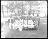 Eleven Alaskan students with Mr. Bunnell, 1901