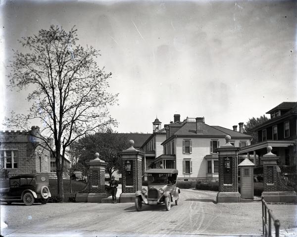 Front Gate at Pratt Avenue, 1919