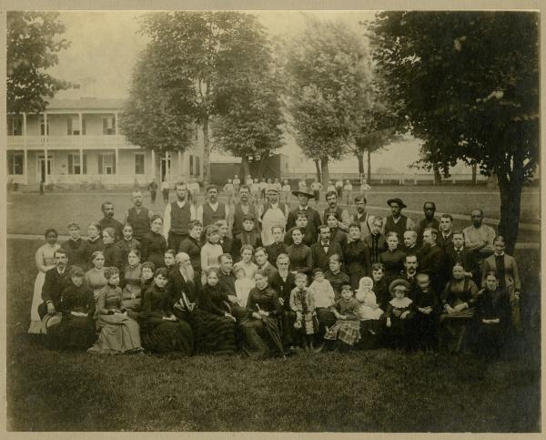 Richard Henry Pratt with school employees and their families [version 2], 1886