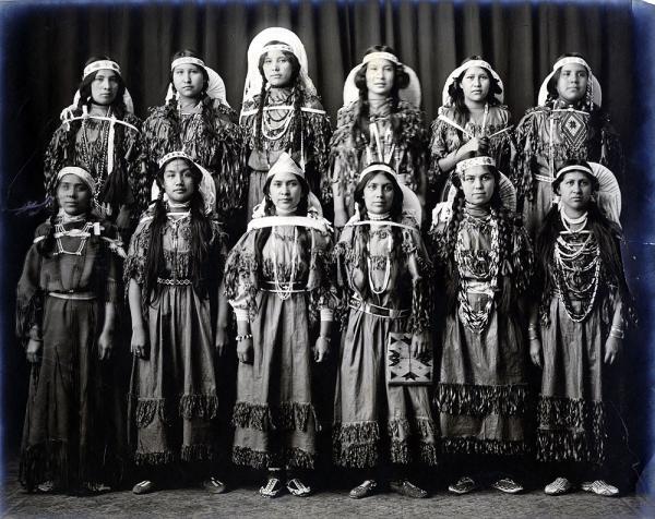 Female students as "Indian Squaws" in "The Captain of Plymouth" [pose 1], 1909