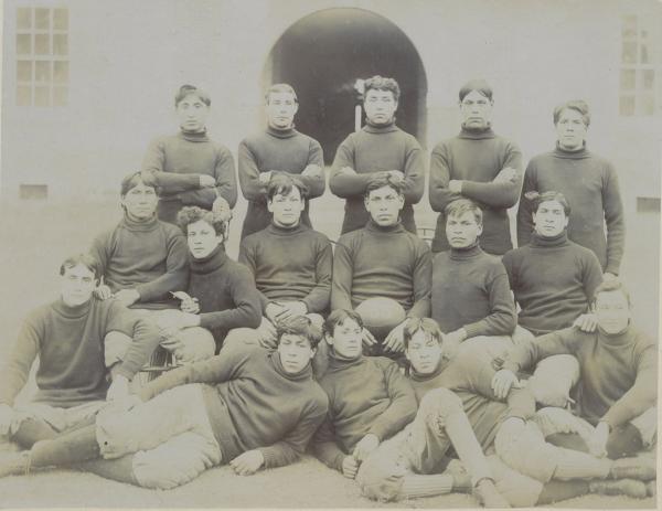Football team (smaller group), 1895