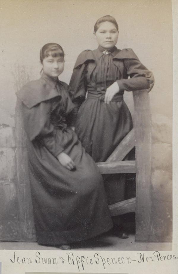 Jean Swan and Effie Spencer, c.1892