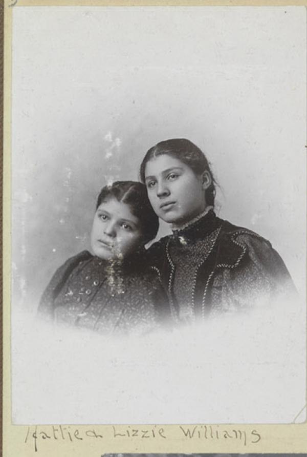 Hattie Williams and Lizzie Williams, c.1900