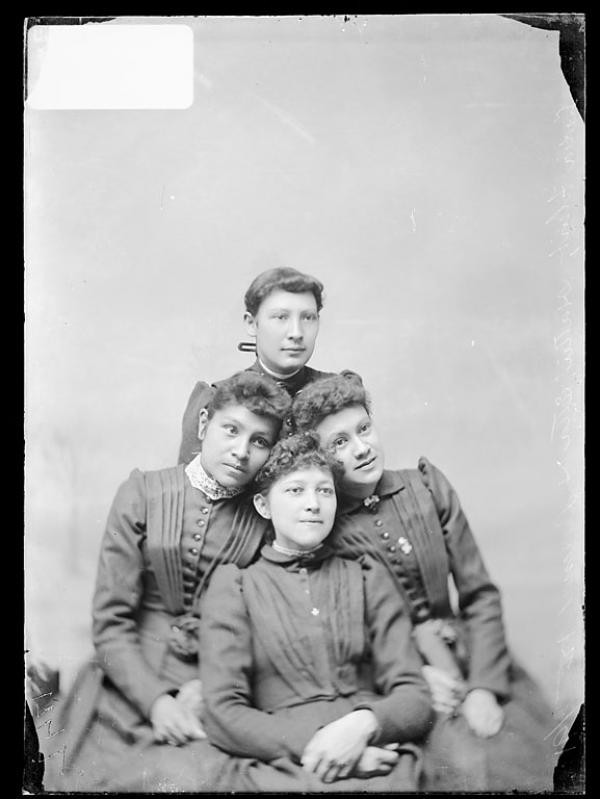 Lydia Flint, Hattie Long Wolf, Etta Robertson, and Luzena Choteau [version 1], c.1891