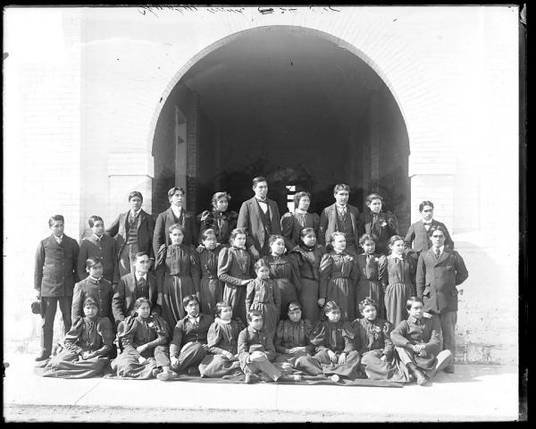 Group of male and female Cherokee students, 1895