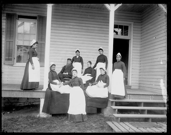 Student nurses and medical staff [version 1], c.1885