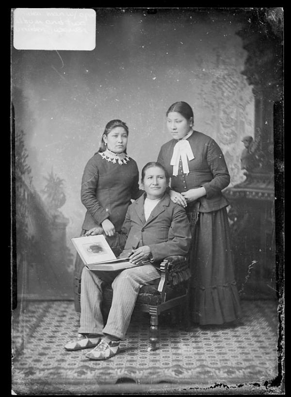 Cook, Grace Cook, and Hope Blue Teeth [version 1], c.1884