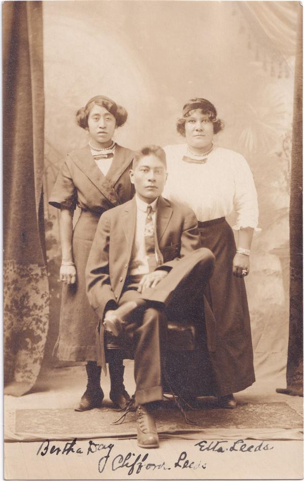 Bertha Day, Clifford Leeds, and Ella Leeds, 1913