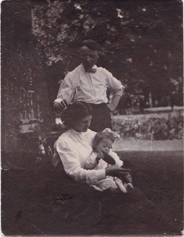 Samuel and Gertrude Brown, 1909
