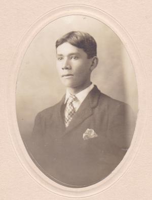 Frank Cook (Laksarie) Student File Frank Cook (Laksarie) Student File