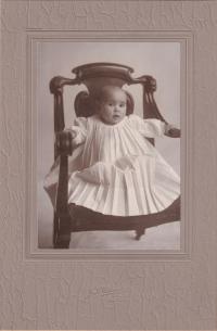 Verna Turtlehead, c.1910