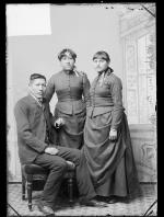William Short Nose, Rosa Lewis, and Cora Poor Bear, c.1888