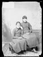 Rose Kowuni and Annie Kowuni, c.1886