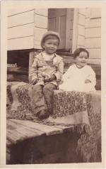 William Carefelle's children, c.1910
